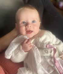 My partners grandma never got the chance to have a picture with her grand  daughter. Is anyone able to help me surprise my partner by swapping the  babies over so her grandma