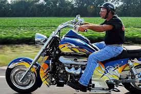 Boss Hoss Bhc 3 Ls 300 Bike House Of Thunder Boss Hoss Motorcycle Guy Bike