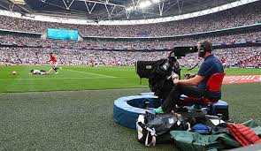 Und wann geht das spiel los? Fussball Heute Live Im Tv Oder Im Livestream Auf Dazn Sehen