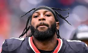 Swansea interested in Leicester's Premier League-winning hero Leonardo Ulloa 