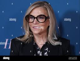 Dawn ostroff hi-res stock photography and images