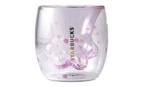 Representatives of the coffee shop say that the cause of the fights is the special, limited edition cups released this spring. Starbucks New Kitty Cherry Blossom Glass Turns Into Adorable Cat S Paw When You Pour A Drink Soranews24 Japan News
