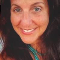 20+ "Amber Volk" profiles