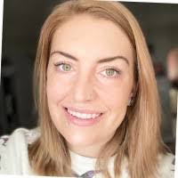 Samantha Boggs's Instagram, Twitter & Facebook