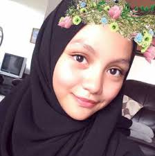 Dimana koleksi terbaru foto wanita tercantik yang pernah ada di indonesia ini menjadi idaman banyak lelaki karena memang parasnya yang. Foto Anak Perempuan Cantik Usia 15 Tahun Siapa Dia Sungguh Manis Sekali Liat Aja