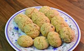Moroccan Semolina And Cornmeal Cookies Harcha Dyal Dra Or Harcha Au Mais Recipe Moroccan Food Recipes Semolina