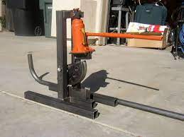 Welding Projects For High School Metalloobrabotka Shkaf Dlya Hraneniya Instrumentov Promyshlennye Interery