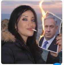 Jacqui Budden (@JacquiDelaney)