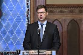 Department of computer algorithms and artificial intelligence. Gulyas Gergely Baratnoje Kiszurkolta Hamilton Gyozelmet A Szexis Baratnoje A Miniszter Azzal Ervelt Amellett Hogy A Pedagogusok Keywordtopp
