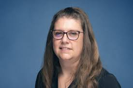 Julie Leger's Instagram, Twitter & Facebook