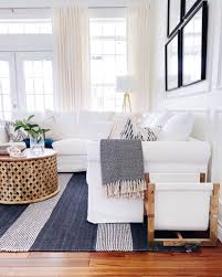 She received her bfa in choose minimal decorations to fit a modern theme. Modern Coastal Decorating Ideas For Your Home Jane At Home