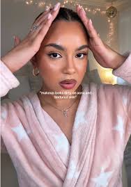 Makeup Tips for Acne-Prone and Textured Skin