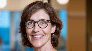 Tracy Simonsen's Instagram, Twitter & Facebook