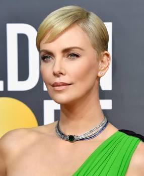 2020 Golden Globes: Charlize Theron's Sleek Pixie Cut | Virtue Labs