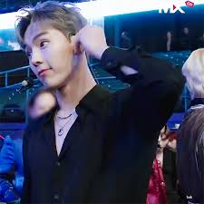 Monsta x member shownu will not be participating in the promotions for the group's upcoming album to focus on his recovery after a surgery. Pin By Gt7 On Shownu Monsta X Shownu Monsta X Wonho Shownu