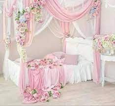 Thanks to the floral pink bed linen and drapes. 30 Modern Shabby Chic Bed Canopy Designs Ideas Trendhmdcr Shabby Chic Room Shabby Chic Curtains Shabby Chic Bedrooms