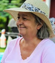 Christine Shattuck's Instagram, Twitter & Facebook