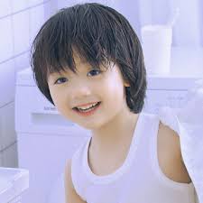 Tổng tài hot nhất hiện tại gọi tên Hạ tiên sinh: Đã đẹp trai còn giàu nứt  vách, trai có vợ chả ngại mùi mẫn với bạn diễn