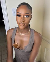 Friday comes and all I want to do is to play with my Dolls.