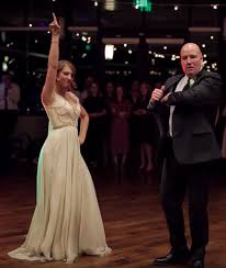 Dieses Video Vom Hochzeitstanz Von Vater Und Tochter Begeistert Alle