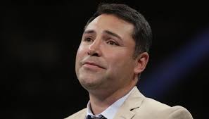 As a boxer, he competed from 1992 to 2008, winning 11 world titles in six weight classes, including the lineal championship in three weight classes. Oscar De La Hoya For President A New Reality In U S Politics Al Dia News