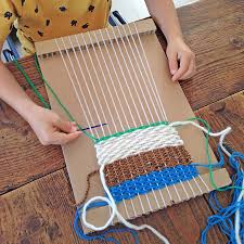 Mon Premier Tissage Diy Ultra Facile Metier A Tisser Laine Tissage Tissus Tissage