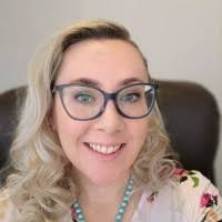 April Cartwright's Instagram, Twitter & Facebook