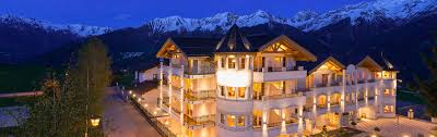 Wenn sie eine persönliche, familiäre atmosphäre schätzen, werden sie sich im haus geiger richtig wohlfühlen. Romantica Schlossl Apart Hotel Garni In Fiss Datenschutz