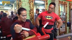 Masker unik istri ksad jenderal andika perkasa, harganya fantastis (instagram). Rahasia Tubuh Kekar Jenderal Andika Perkasa Ade Rai Ungkap Sehobi Sejak Muda Hingga Hetty Terkagum Tribunnews Com Mobile