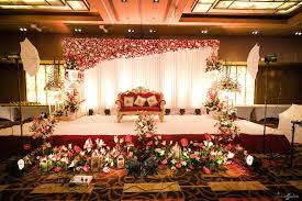 Get Inspired From Thousands Of Photos Of Latest Wedding Decor Designs For Your D Wedding Design Decoration Wedding Stage Decorations Themed Wedding Decorations