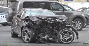 Previously, he opted for foreign cars, like many of his predecessors. Putin S Official Car Involved In Head On Crash In Moscow His Favorite Chauffeur Killed Unian
