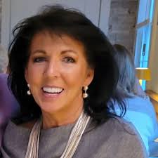 Jason Kelce and Stevie Nicks have topped the iTunes holiday songs chart. To  reach that summit, the ex-Eagle and the Fleetwood Mac singer's cover of Ron  Sexsmith's “Maybe This Christmas” had to