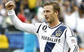 :謝 霆 鋒決 定 放 棄 碧 咸nicholas tze decided to give up on beckham. æ–°èšŠå¨›æ¨‚ ç¢§å'¸è¶…åž‹éŠ…åƒè±Žç«‹éŠ€æ²³ä¸»å ´é¤¨ç¶²å‹ å'¢å€‹å¥½éŽcæœ—å—°å€‹å¥½å¤š æ–°monday Line Today