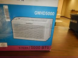 This best 5000 btu and 6000 btu window air conditioner review provides comprehensive research for choosing a small window air conditioner you'll really like. Goldstar Gwhd5000 Window Air Conditioning Unit In Lawrence Ks Item Bh9855 Sold Purple Wave