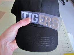 How To Heat Press A Hat No Special Attachment Needed Silhouette Htv Tutorial Cricut Heat Transfer Vinyl Silhouette School Cricut Tutorials