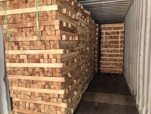 Vận chuyển gỗ Bình Phước đi Mộc Châu