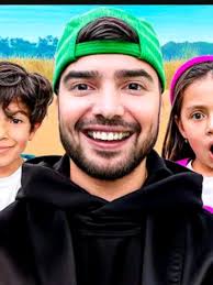 Yolo Aventuras: Juego Del Calamar con 12 Niños