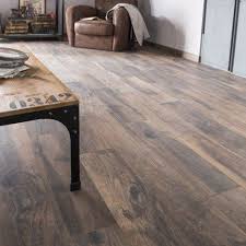 Carrelage Sol Et Mur Forte Effet Bois Noyer Elbe L 15 X L 61 Cm Carrelage Aspect Bois Carrelage Imitation Bois