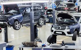 How To Get The Best Mercedes Workshop At Your Range Wanderglobe Mercedes Mechanic Mercedes Car Mercedes