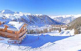 On s'est livré au délicat exercice de la prévision saisonnière pour tenter d'apporter quelques éléments de réponse. Meteo Neige Plagne Bellecote Belle Plagne Prevision Meteo 6 Jours Risque Avalanche Hauteur Neige