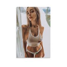 Amazon.com: JYTGHJYK Lily Ermak - Póster de arte sexy de Big Boobsgirl Hot  Model (5) pósteres de pintura en lienzo e impresiones de arte de pared para  sala de estar, dormitorio, decoración