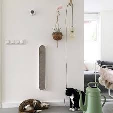 This easy mount scratcher is infused with catnip to instantly attract your cat! Slim Wall Mounted Cat Scratcher Volto Make Them Roar