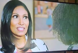 Now yall…The homeless lady yall think she's the mother of the Twins? 🤔