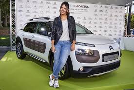 Cristina Pedroche Me Gustan Los Coches Grandes El Tamano Si Importa Marca Com