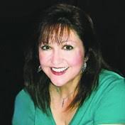 Robert Bellini's Instagram, Twitter & Facebook