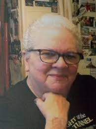 Linda J. (Newcomb) Weiss