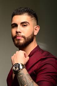 Familia estoy feliz de anunciarles que ya mañana es el día del lanzamiento  de “La malagueña”.💃💃 Estoy ansiosoooo😋☺️ y ustedes? Quieren ver ya el  video?🎥🔥