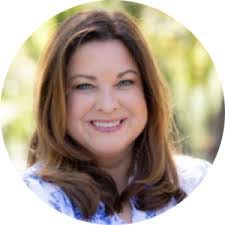 Laura Barnes's Instagram, Twitter & Facebook