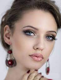 Guzel Kizlar 819 Beautifulgirl Handsome Beautifulpictures Guzel Kizlar Kizlar Guzel Kadinlar Yuzler