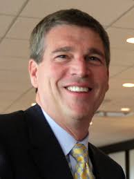 Ex-Michigan AD David Brandon seeks $7M for mansion near Ann Arbor